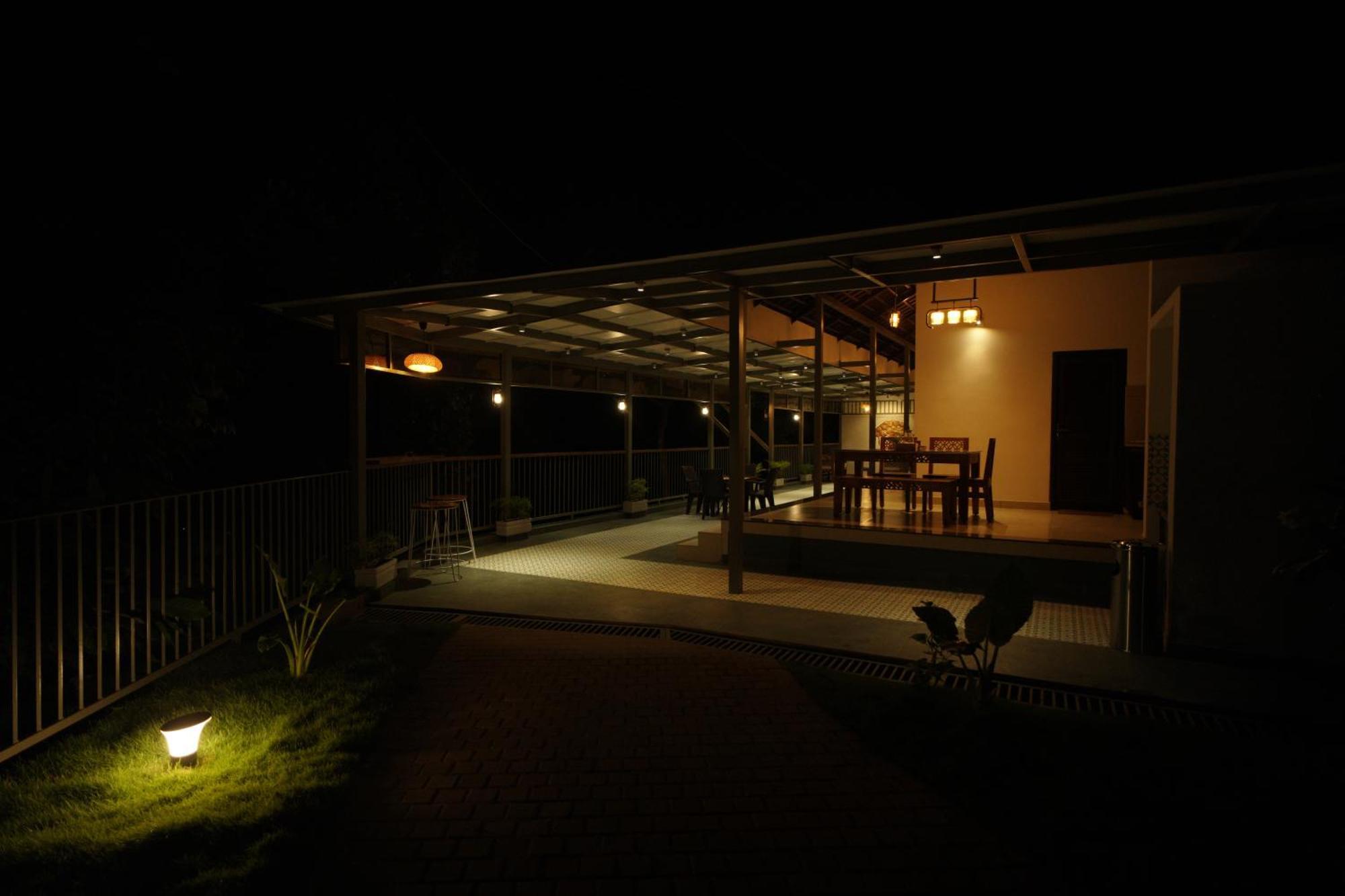 Villa Nila Paithal à Paithalmala Extérieur photo